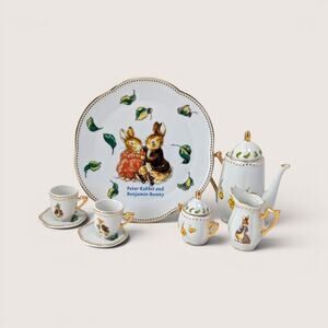 2002 Beatrix Potter Peter Rabbit 10 pc Porcelain Mini Tea Set